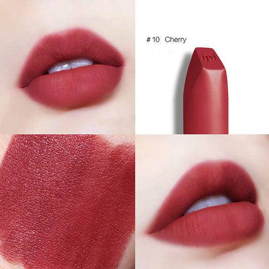 Matte matte white lipstick