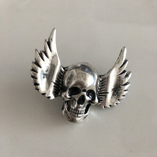 European and American ghost brooch pin