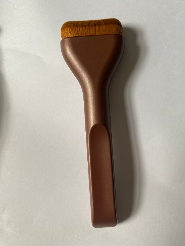 Tongue Foundation Brush-Gold-1