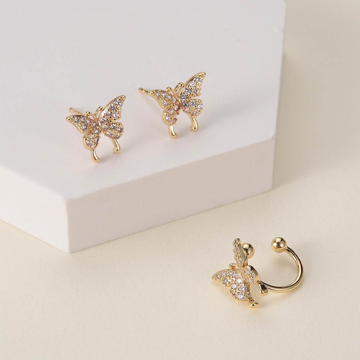 Women's Earrings Have Irregular PersonalityKnot Ear Clip