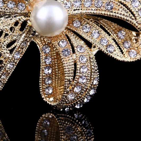 Diamond-encrusted Bow Brooch High-end Clothing Brooch