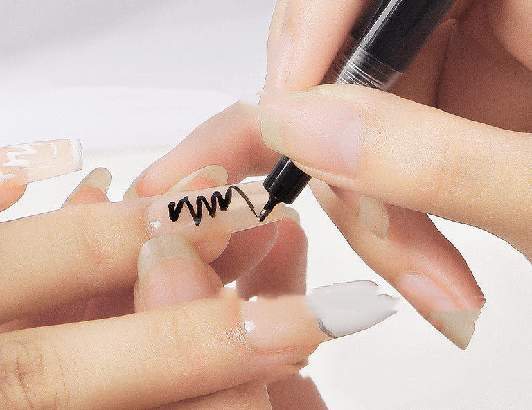 Ladies Fashion Personality Waterproof Nail Brush