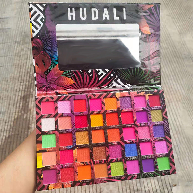 40 Color Large Plate Folding Wet Noodles Eye Shadow