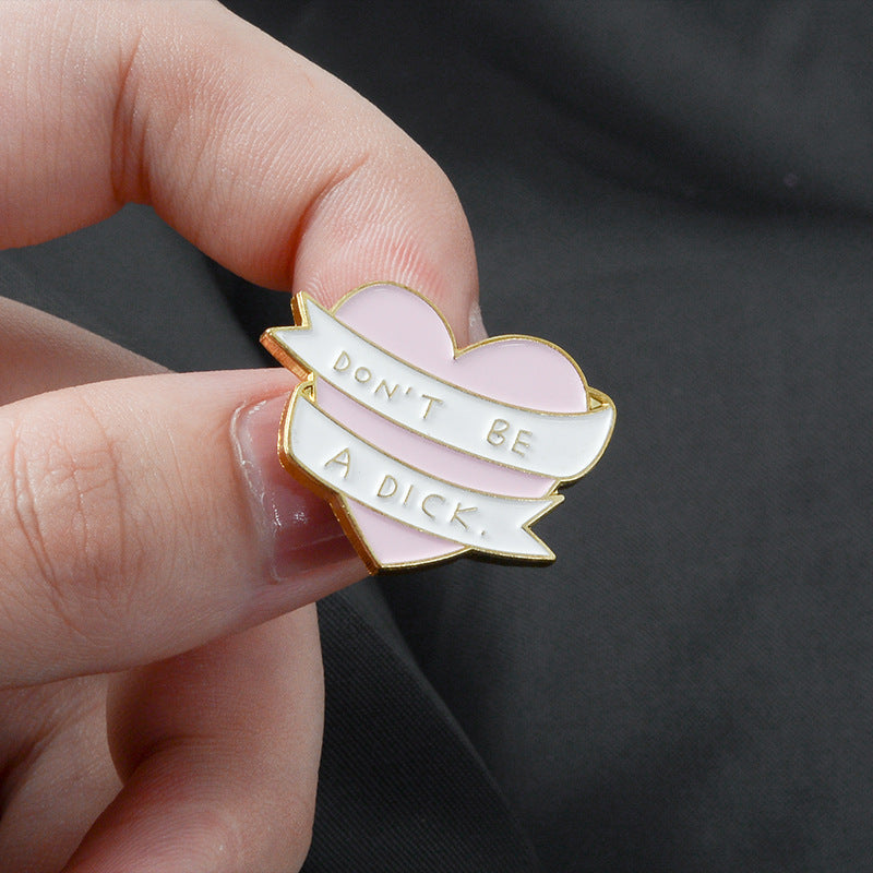 Personality Creative Love Brooch Alloy