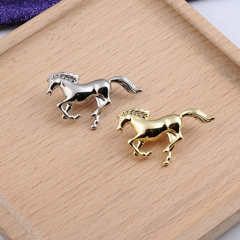 Men's Running Horse Temperament Brooch Pin Buckle