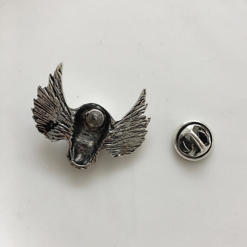 European and American ghost brooch pin