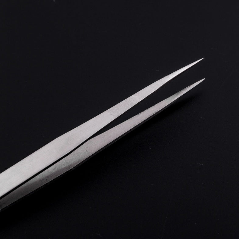 Ordinary elbow acne stainless steel tweezers
