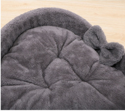 Soft Plush Heart Shaped Cat Bed With Pillow