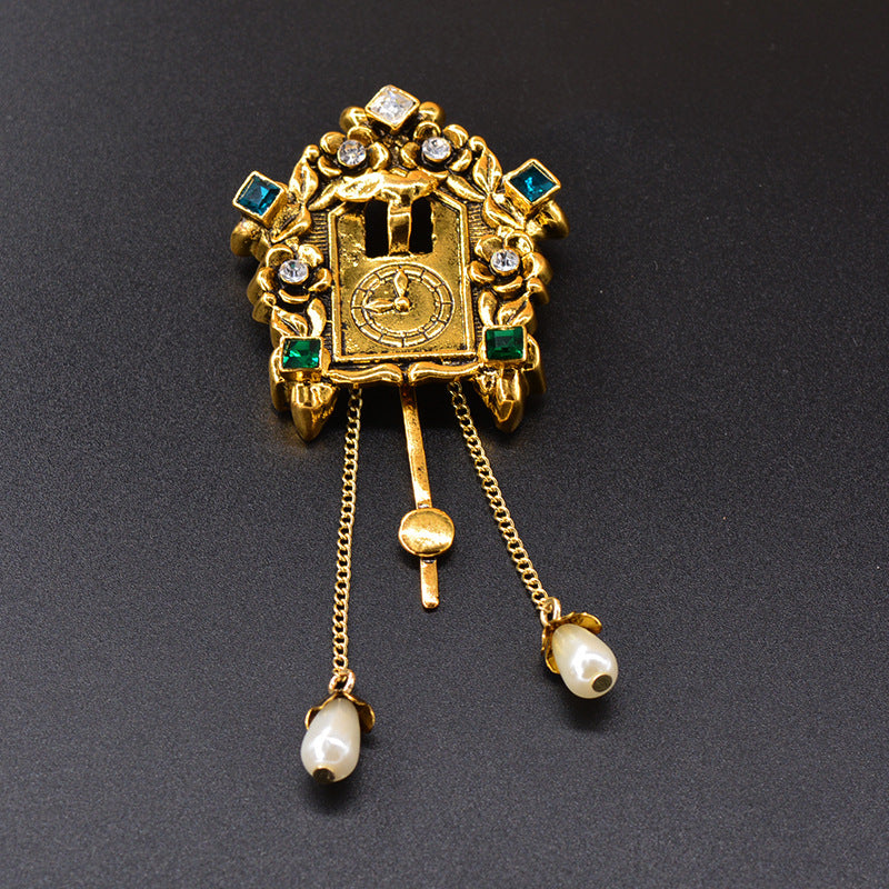 Design Sense Retro Portrait Bird Alarm Clock Brooch Palace Carved Tassel Brooch Long Brooch Female