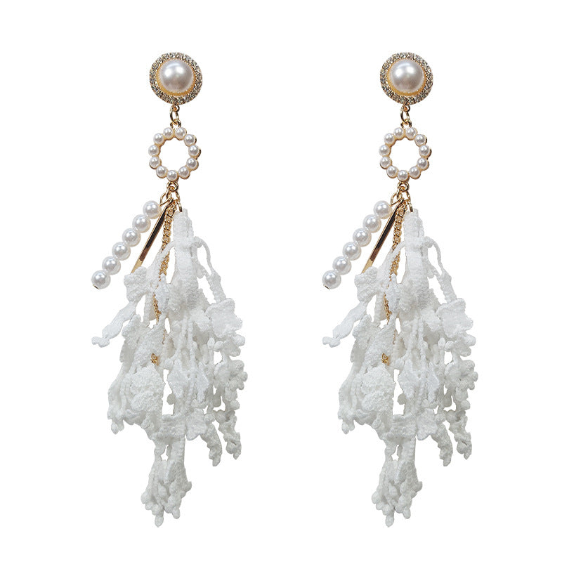 Personality Temperament Ladies Fringed Lace Flower Pearl Long Earrings Earrings Earrings Earrings Women