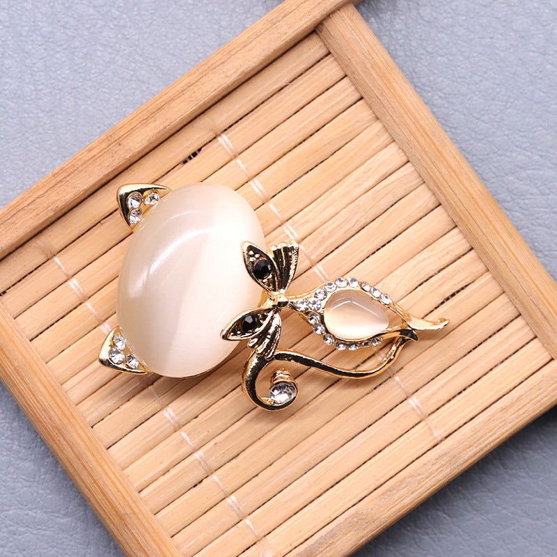 Cat Brooch Rhinestone Corsage Prom Party Costume Decoration