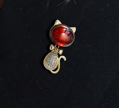 Cute And Fun Cat Elegant Brooch