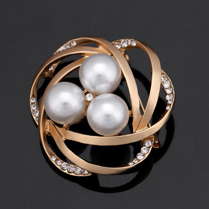 Rhinestone Pearl Brooch Pin
