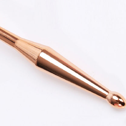 Toothbrush type foundation brush