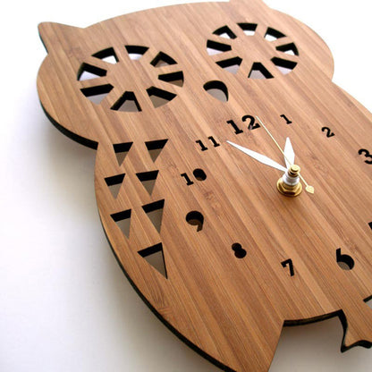 Owl wall clock