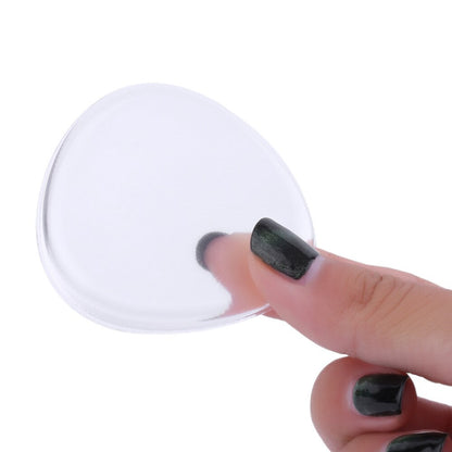 Silicone dry powder makeup puff