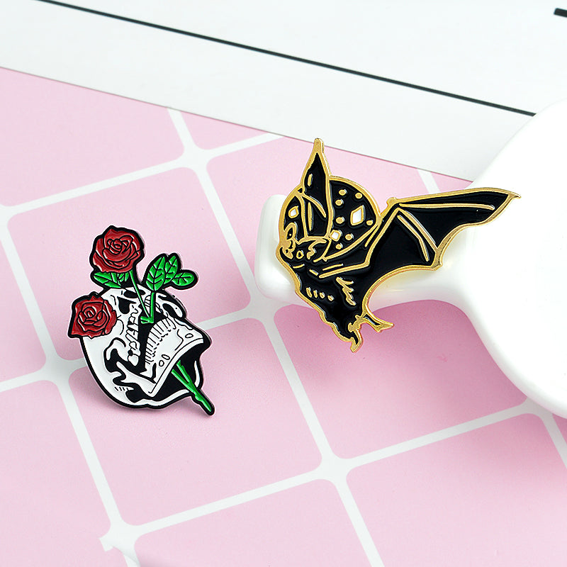 Personalized alloy brooch