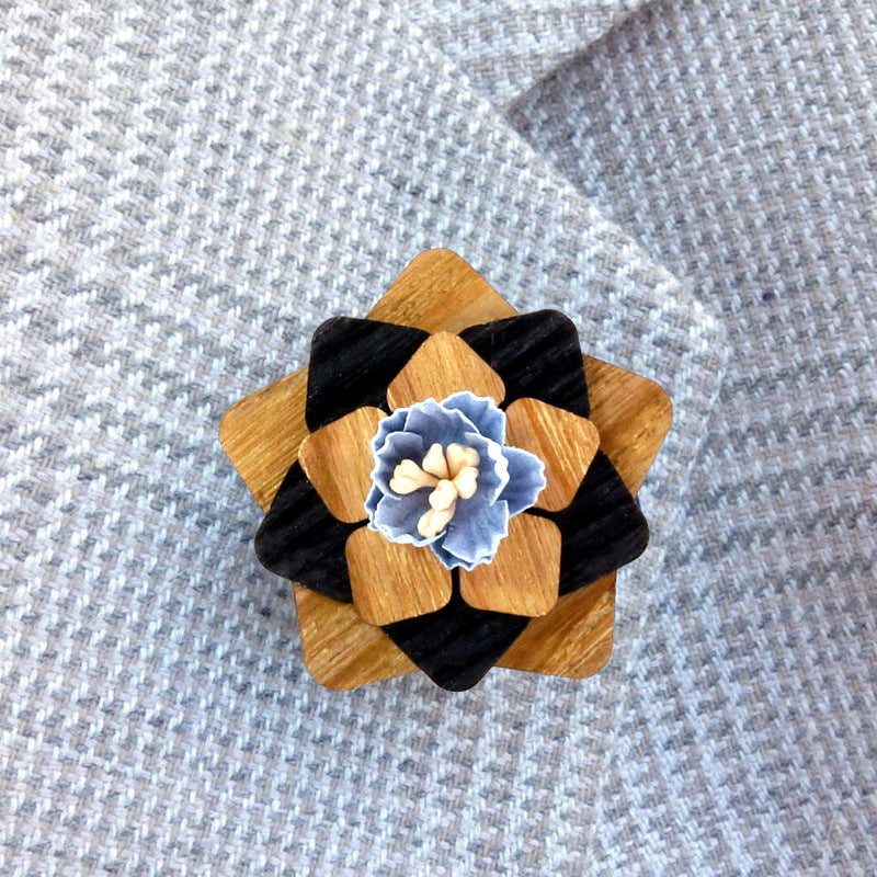 Color-blocking handmade wooden corsage brooch