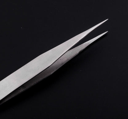 Ordinary elbow acne stainless steel tweezers