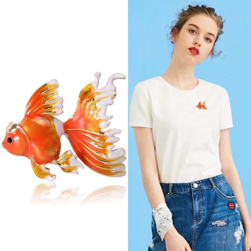 Alloy oil drop three-dimensional goldfish brooch
