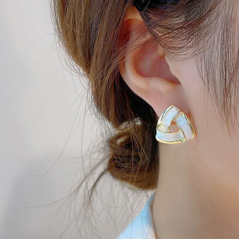 Simple Temperament Earrings Earrings