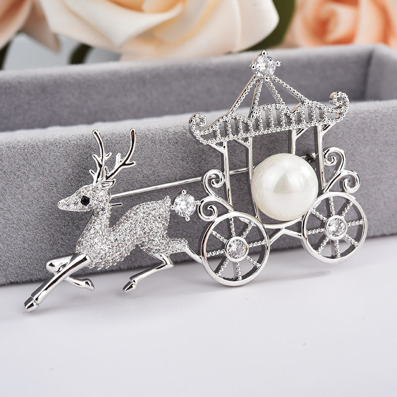 Fawn Zircon Brooch