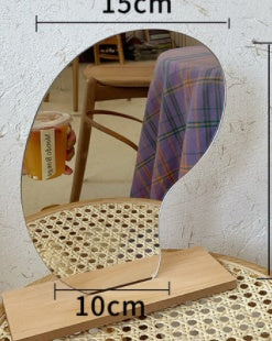 Irregular makeup mirror