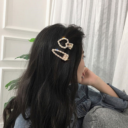 Geometric love hairpin