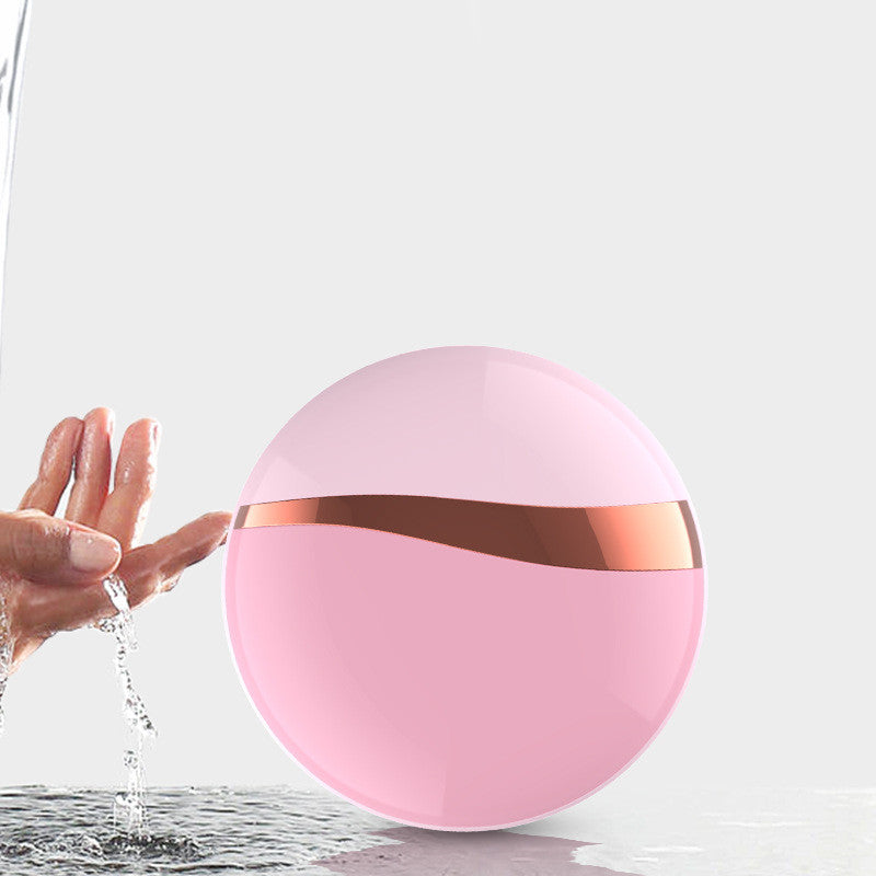 Ultrasonic contact lens cleaner