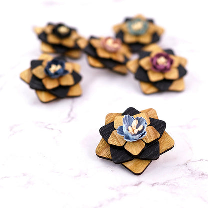 Color-blocking handmade wooden corsage brooch