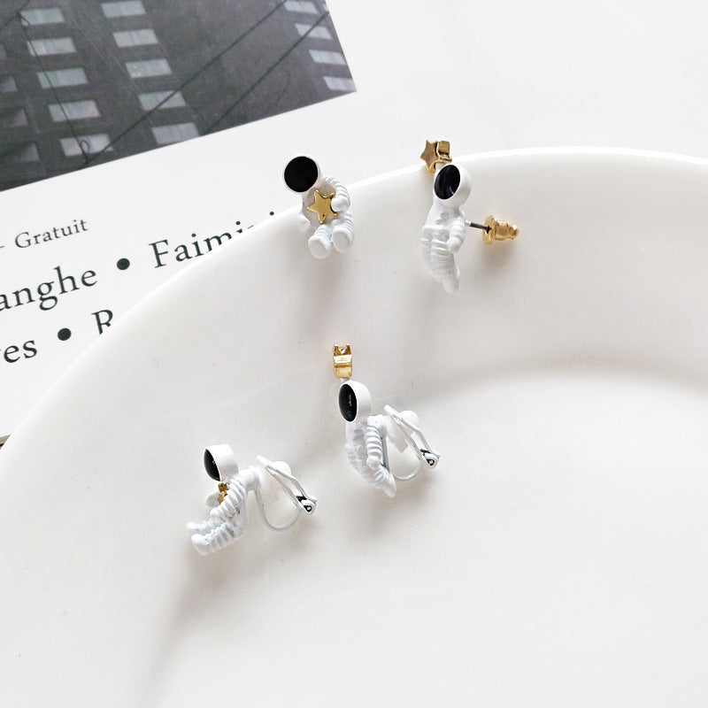 Astronaut Earrings Fashion Five-pointed Star Ear Clip Earrings