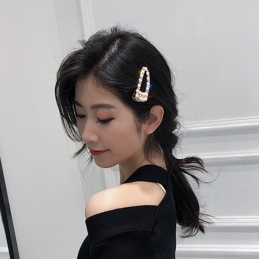 Geometric love hairpin