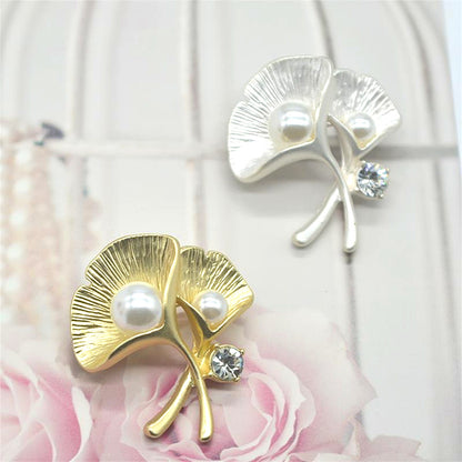 Matte gold ginkgo leaf accessory brooch