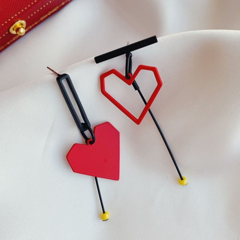 Love earrings female asymmetric earrings