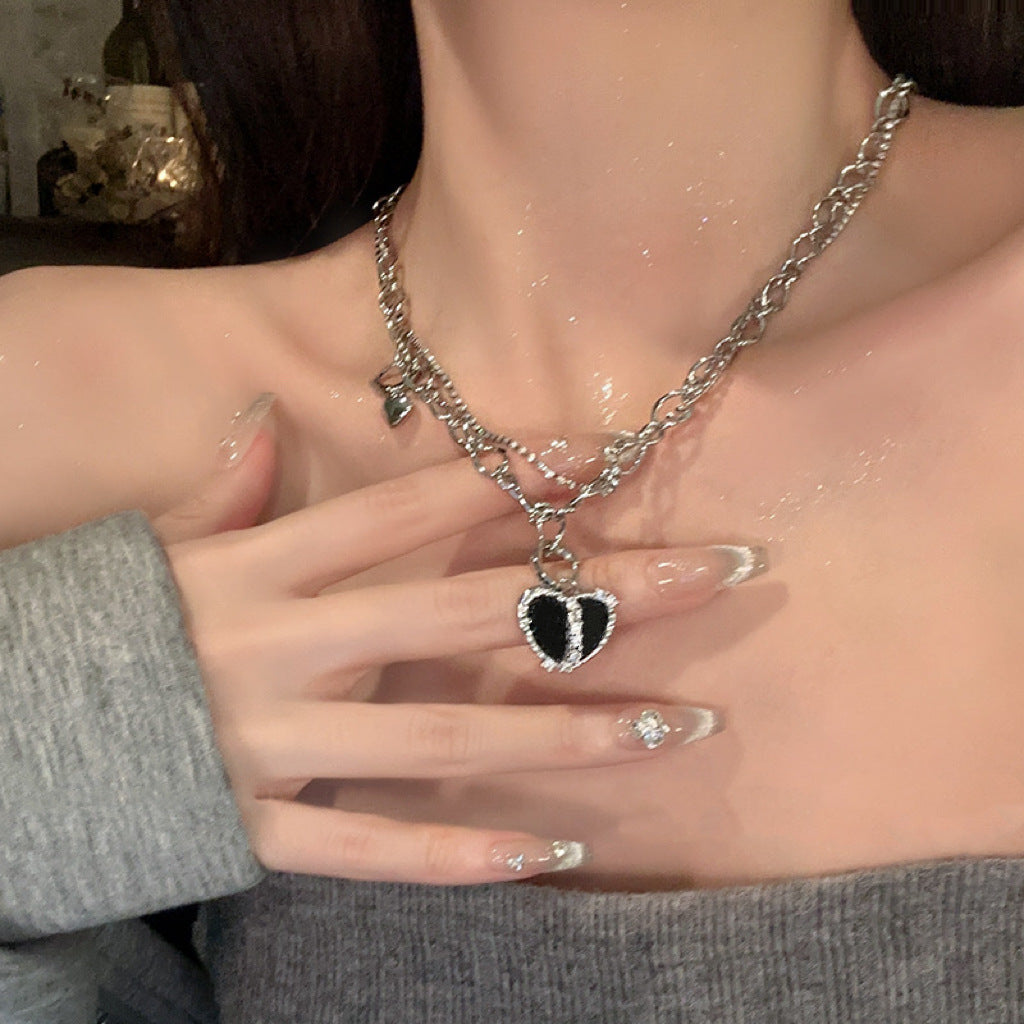 Niche Full Diamond Black Heart Pendant Necklace Jewelry For Women
