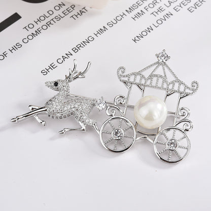Fawn Zircon Brooch