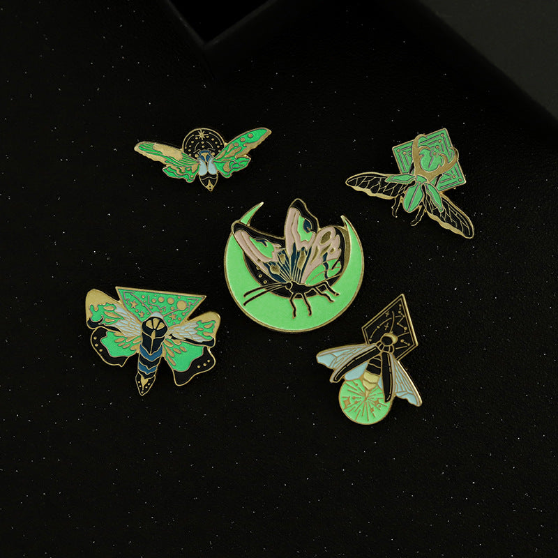 Personalized Versatile Brooch Pin Painted Badge