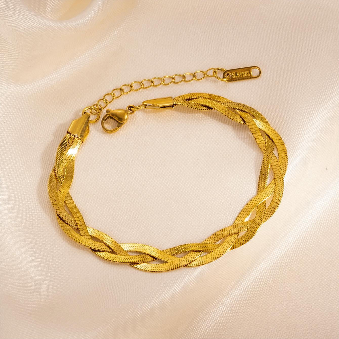 Sleek Stylish Alloy Jewelry For Women