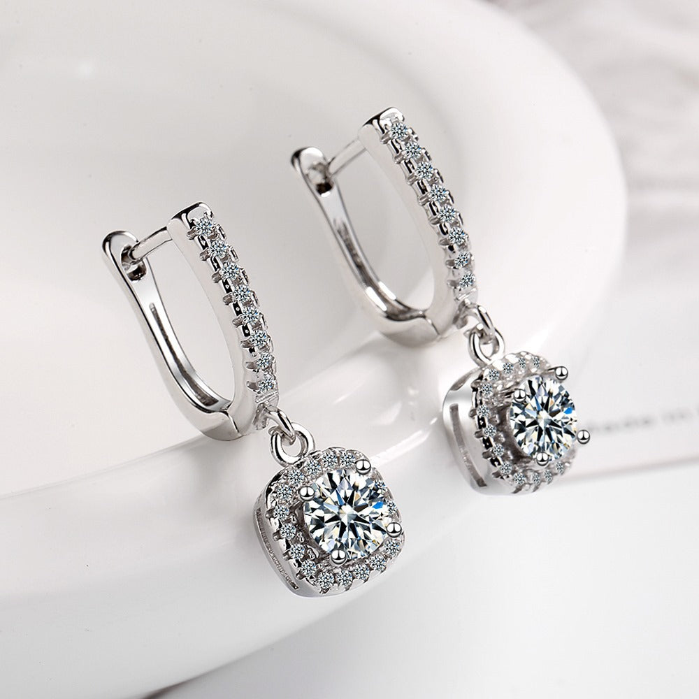Ear Clip Women's Diamond Inlaid Short Hollow Zircon Earrings
