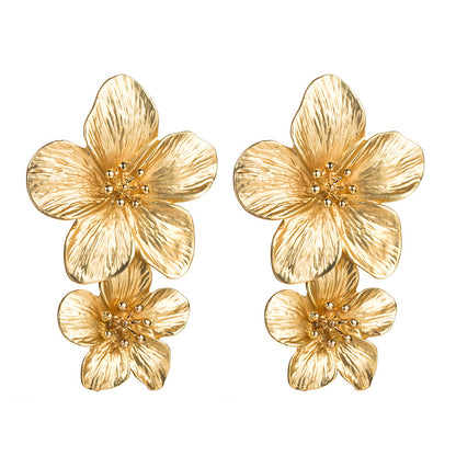 Flower earrings, golden petals, earrings