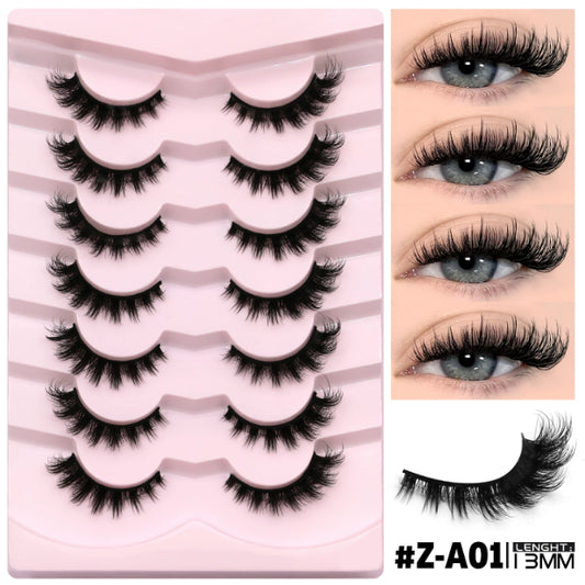 Natural False Eyelashes Without Eyeliner