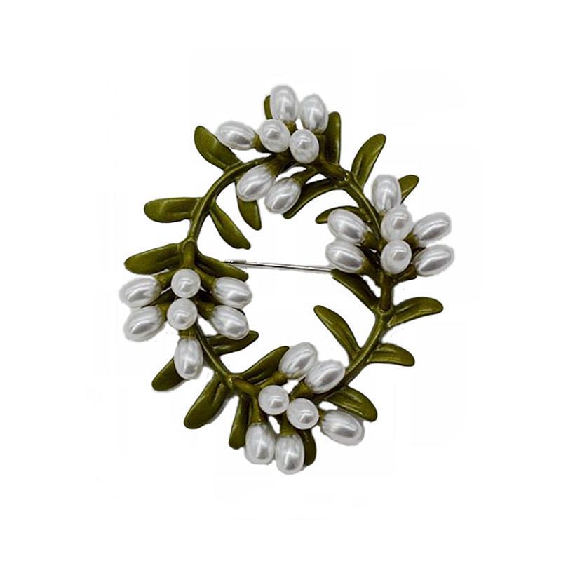 Women's Pearl Green Vintage Pin Brooch