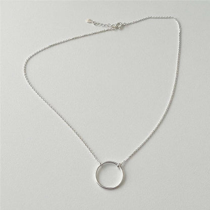 Circle necklace