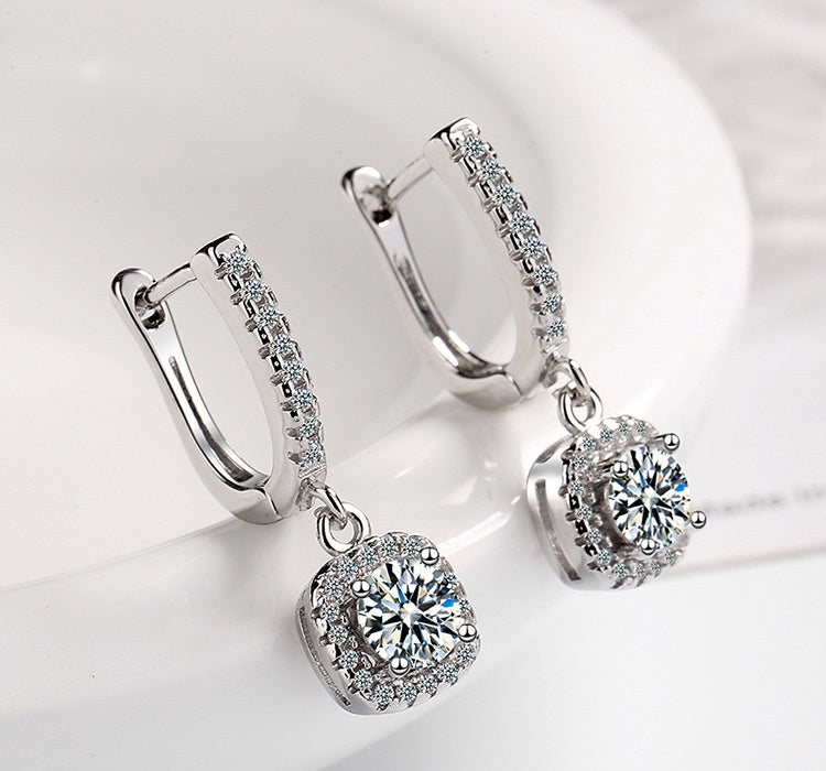 Ear Clip Women's Diamond Inlaid Short Hollow Zircon Earrings