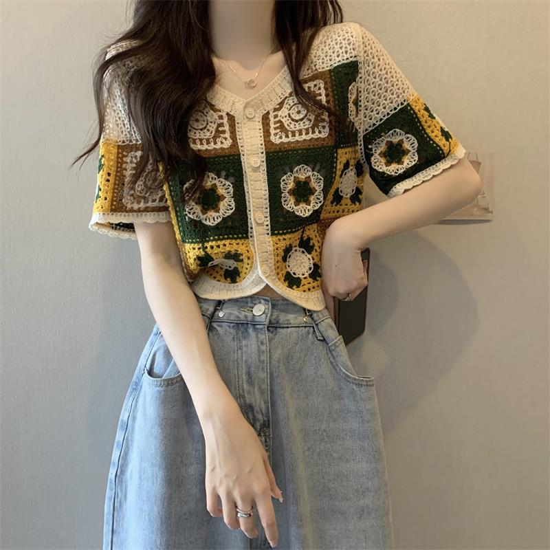 New Version Contrast Color Crocheted Hollow Cardigan Women V-neck Blouse