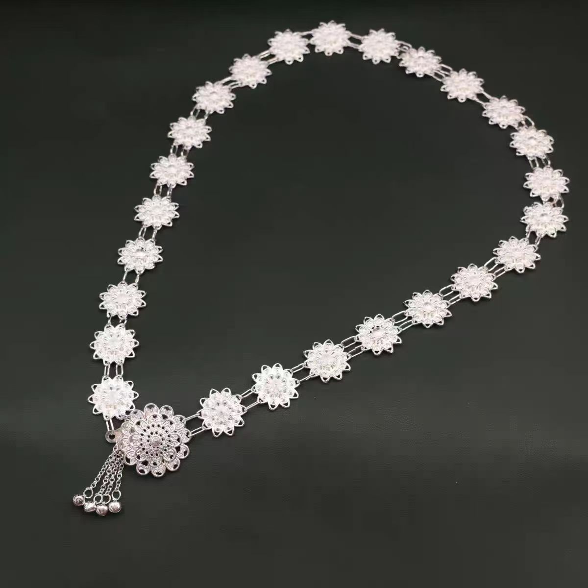 Necklace Waist Chain Vintage Alloy Hollow Flower Accessories Golden Waist Chain