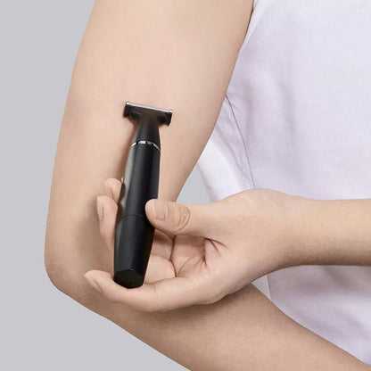 Wet And Dry Eyebrow Trimmer For Body, Leg And Armpit Hair