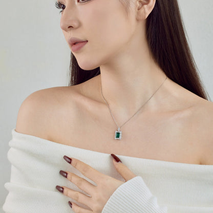 Emerald Main Stone Geometric Necklace For Women