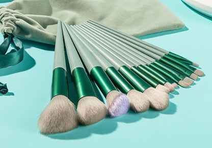 Contouring Blush Eyeshadow Brush General Professional Essentials