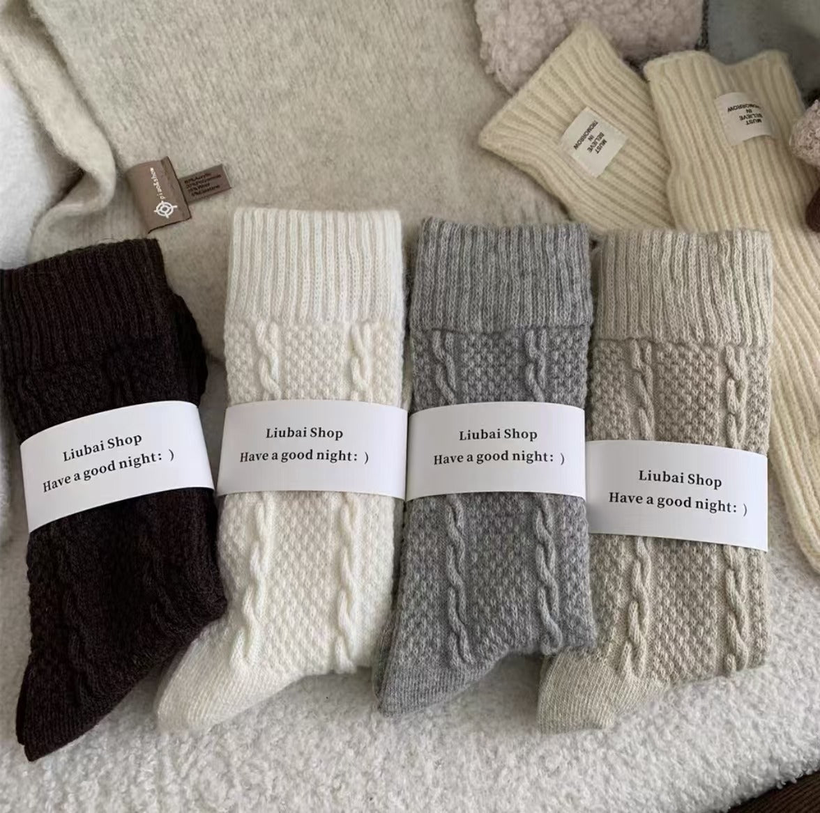 Womens Cable-Knit Wool-Blend Thickened Fleece-Lined Plush Warm Sleep Socks For Winter